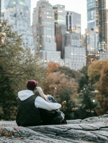 bienfaits psychologiques des câlins